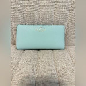 Kate spade Stacy wallet